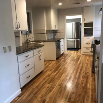 How Do You Choose the Right Remodeling Services Contractor? - Custom Home Builder New Braunfels