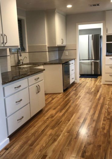 How Do You Choose the Right Remodeling Services Contractor? - Custom Home Builder New Braunfels